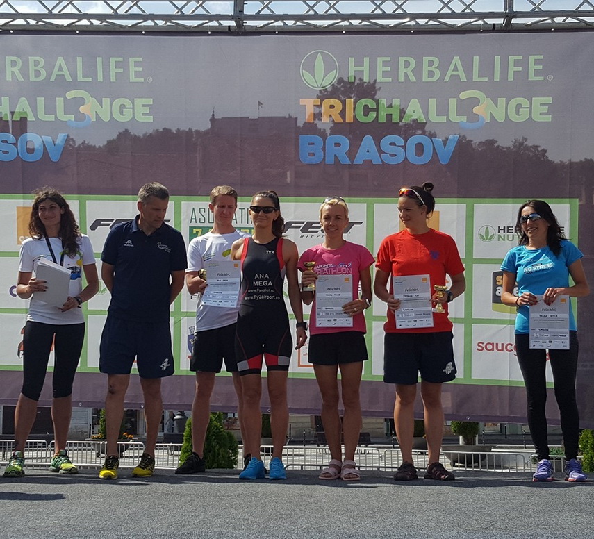 antoanela manac participa la cupa mondiala ana mega cea mai buna sportiva a superligii de triatlon galerie