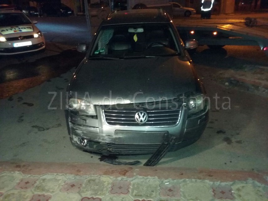 masina rasturnata la intersectia strazilor tepes voda si stefan mihaileanu 599686 masina rasturnata la intersectia strazilor tepes voda si stefan mihaileanu 599686