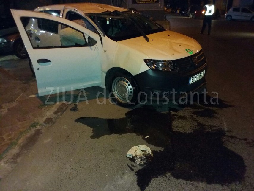 masina rasturnata la intersectia strazilor tepes voda si stefan mihaileanu 599686 masina rasturnata la intersectia strazilor tepes voda si stefan mihaileanu 599686