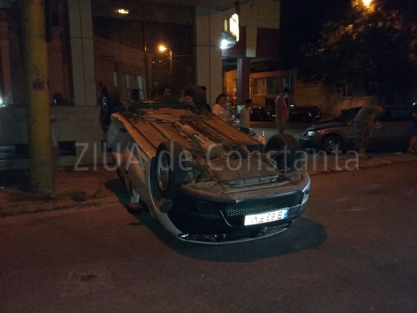 masina rasturnata la intersectia strazilor tepes voda si stefan mihaileanu 599686 masina rasturnata la intersectia strazilor tepes voda si stefan mihaileanu 599686