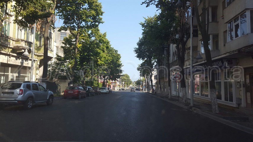 se circula normal pe bulevardul tomis constructorii au terminat lucrarile mai devreme decat ora fixata se circula normal pe bulevardul tomis constructorii au terminat lucrarile mai devreme decat ora fixata