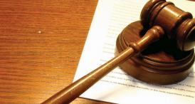 Culmea mitei la Constanţa Şpaga dosită în Codul Penal şi o cutie cu brânză pentru poliţişti 