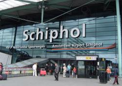 Amenințare teroristă. Măsuri de securitate sporite pe aeroportul din Amsterdam