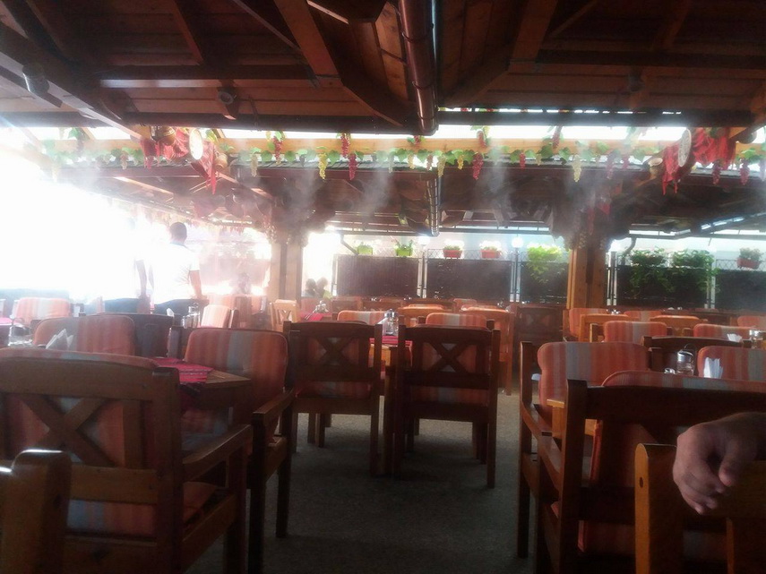 restaurantul casa romaneasca un local autentic traditional dar cu mancare rece si veche galerie foto restaurantul casa romaneasca un local autentic traditional dar cu mancare rece si veche galerie foto