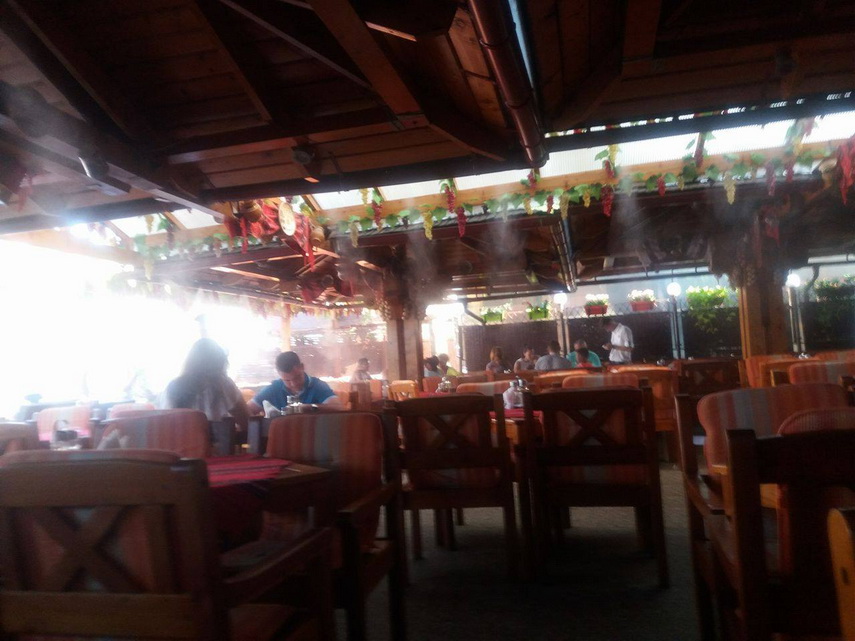 restaurantul casa romaneasca un local autentic traditional dar cu mancare rece si veche galerie foto restaurantul casa romaneasca un local autentic traditional dar cu mancare rece si veche galerie foto