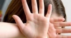 O adolescentă de 16 ani susține că a fost violată lângă stadionul Farul