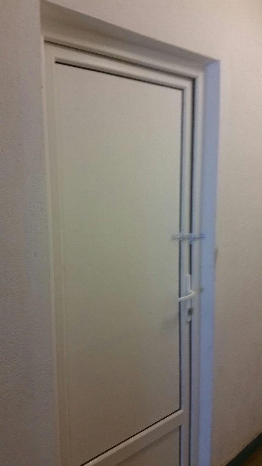 s au pus sigilii la stadionul farul din constanta cine ar putea prelua baza sportiva galerie foto video s au pus sigilii la stadionul farul din constanta cine ar putea prelua baza sportiva galerie foto video