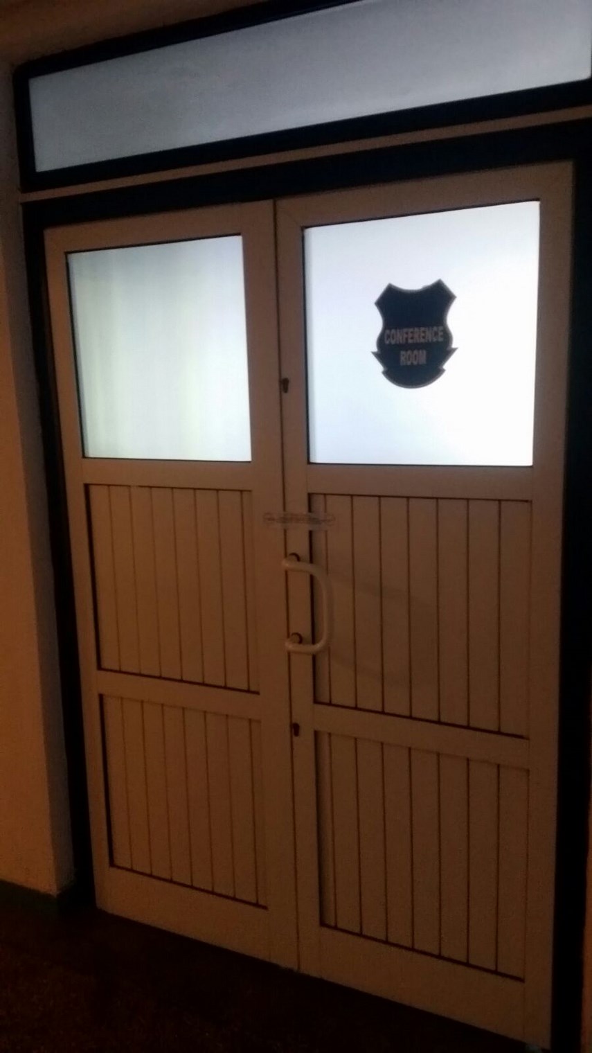 s au pus sigilii la stadionul farul din constanta cine ar putea prelua baza sportiva galerie foto video s au pus sigilii la stadionul farul din constanta cine ar putea prelua baza sportiva galerie foto video