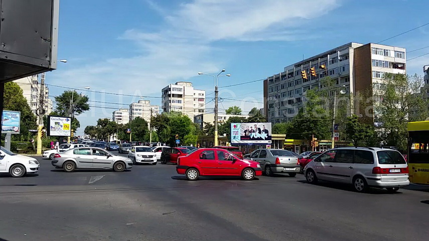 haos in tomis 3 semafoarele nu merg circulatia data peste cap soferi care se iau la bataie 602877