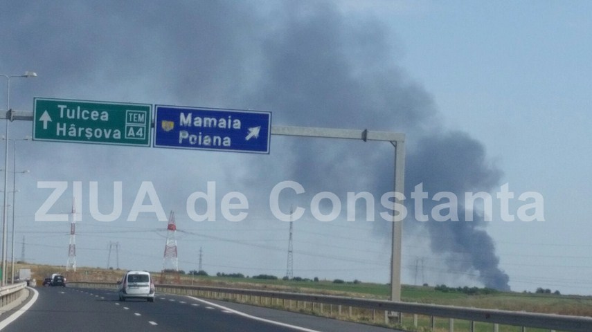 fotoreportaj un doamne ajuta in gand si o pata neagra de cenusa pe cerul constantei 603184 fotoreportaj un doamne ajuta in gand si o pata neagra de cenusa pe cerul constantei 603184