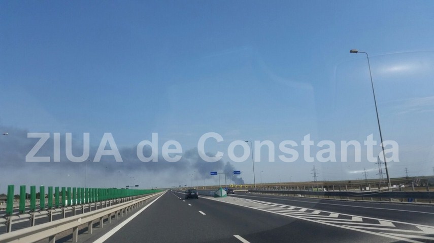 fotoreportaj un doamne ajuta in gand si o pata neagra de cenusa pe cerul constantei 603184 fotoreportaj un doamne ajuta in gand si o pata neagra de cenusa pe cerul constantei 603184