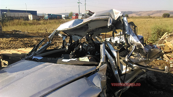 moarte cumplita pe sosea un sofer care circula cu viteza a fost decapitat intr un accident rutier galerie moarte cumplita pe sosea un sofer care circula cu viteza a fost decapitat intr un accident rutier galerie