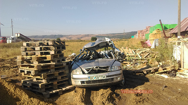 moarte cumplita pe sosea un sofer care circula cu viteza a fost decapitat intr un accident rutier galerie moarte cumplita pe sosea un sofer care circula cu viteza a fost decapitat intr un accident rutier galerie