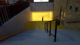 Strada Ștefan cel Mare, pe sub pasajul de la Tomis proaspăt renovat, duce la băncile cu obstacole. Veți vedea ce n-ați văzut   