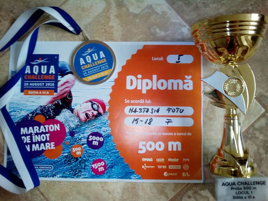 temerari ai apelor de toate varstele s au intrecut la aqua challenge galerie foto 604347 temerari ai apelor de toate varstele s au intrecut la aqua challenge galerie foto 604347