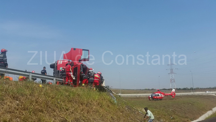 update un tir s a rasturnat in zona valu lui traian o persoana este incarcerata 604515 update un tir s a rasturnat in zona valu lui traian o persoana este incarcerata 604515