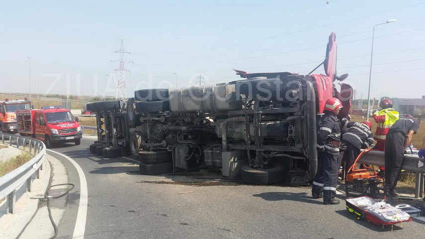 update un tir s a rasturnat in zona valu lui traian o persoana este incarcerata 604515 update un tir s a rasturnat in zona valu lui traian o persoana este incarcerata 604515