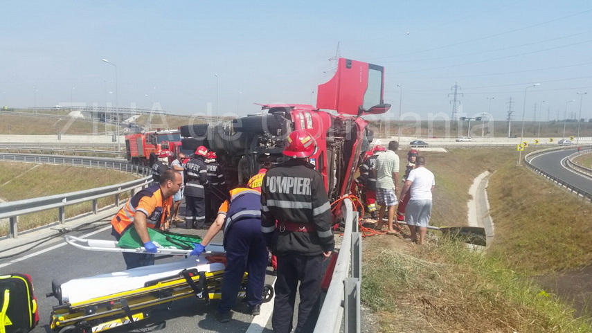 update un tir s a rasturnat in zona valu lui traian o persoana este incarcerata 604515 update un tir s a rasturnat in zona valu lui traian o persoana este incarcerata 604515