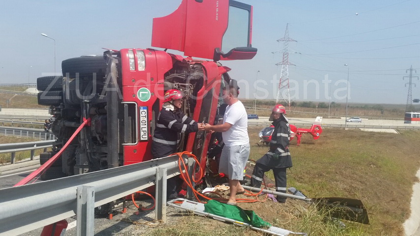 update un tir s a rasturnat in zona valu lui traian o persoana este incarcerata 604515 update un tir s a rasturnat in zona valu lui traian o persoana este incarcerata 604515