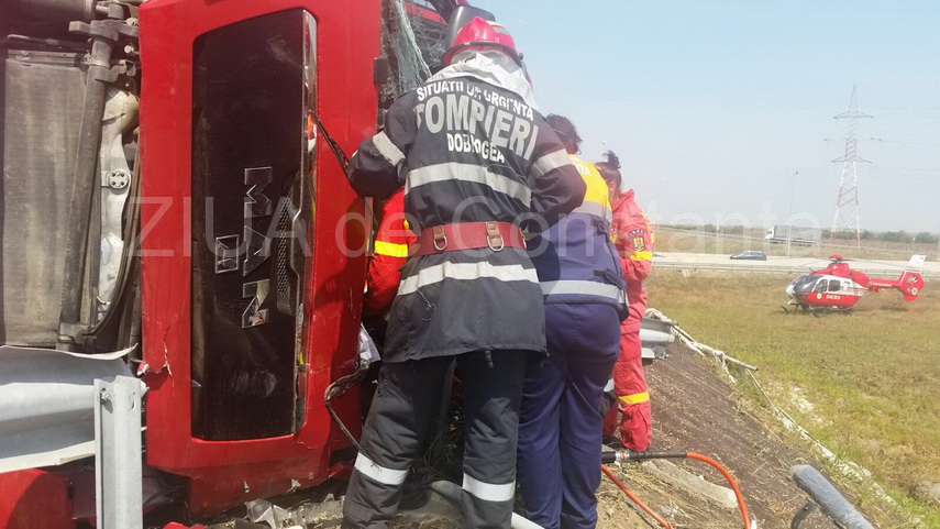 update un tir s a rasturnat in zona valu lui traian o persoana este incarcerata 604515 update un tir s a rasturnat in zona valu lui traian o persoana este incarcerata 604515