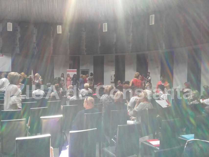 femeile social democrate asteapta inceperea scolii politice de vara de la constanta 604748 femeile social democrate asteapta inceperea scolii politice de vara de la constanta 604748