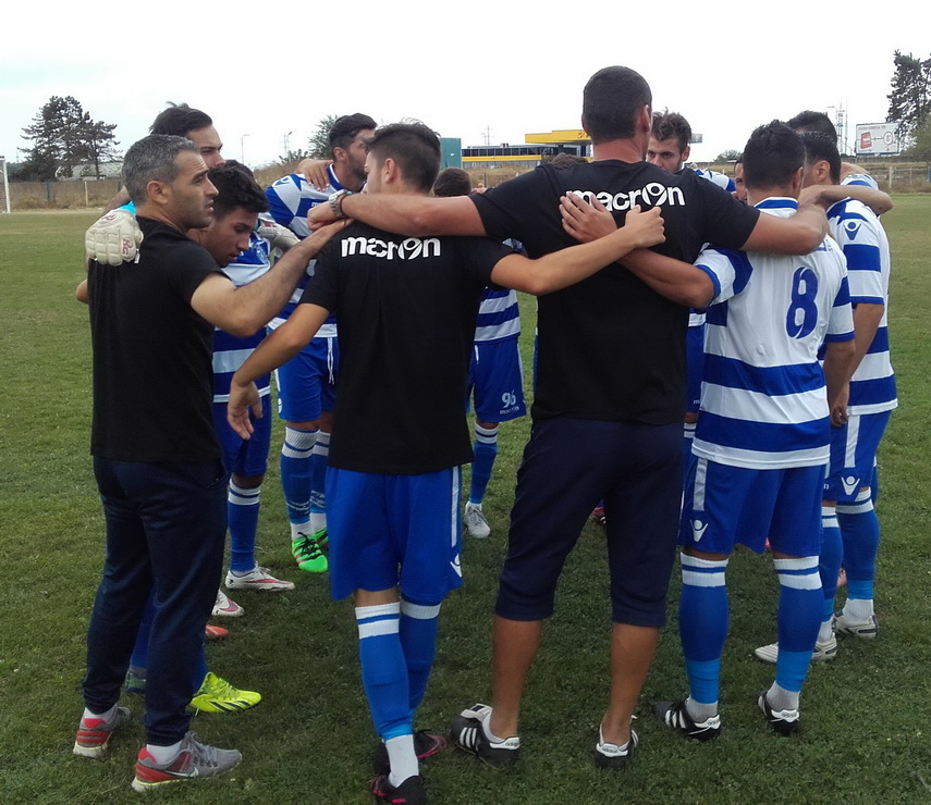 show pe teren show in tribuna ssc farul a zdrobit cfr constanta si a urcat pe locul doi in liga a 4 a show pe teren show in tribuna ssc farul a zdrobit cfr constanta si a urcat pe locul doi in liga a 4 a