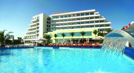 UPDATE Ce spune patronul Costică Zelca. Un turist se plânge de serviciile hotelului Malibu din Mamaia