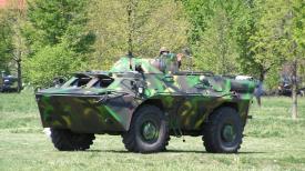 Un TAB al Armatei Române a ajuns în șanț 