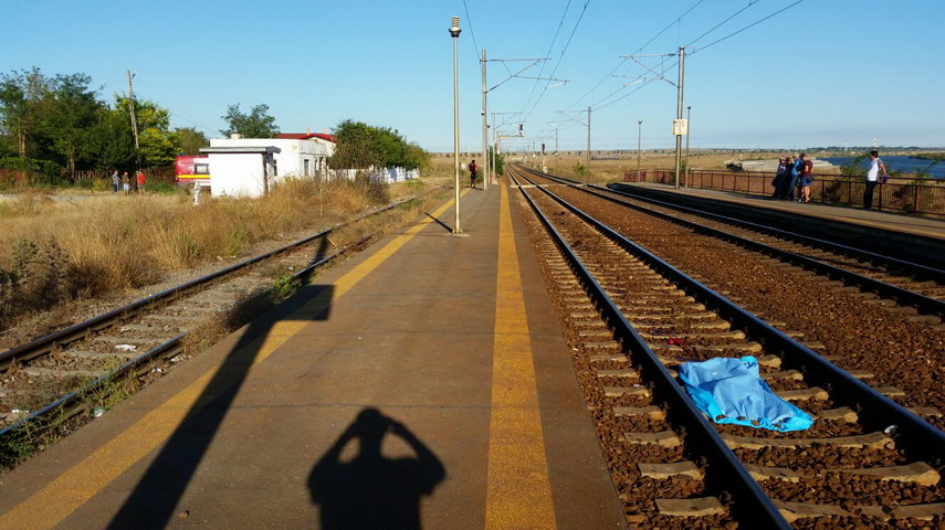 persoana lovita de tren la castelu final tragic 605566 persoana lovita de tren la castelu final tragic 605566