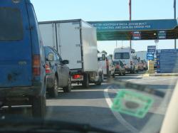 Peste 360.000 de euro și dolari, confiscați la vama Giurgiu