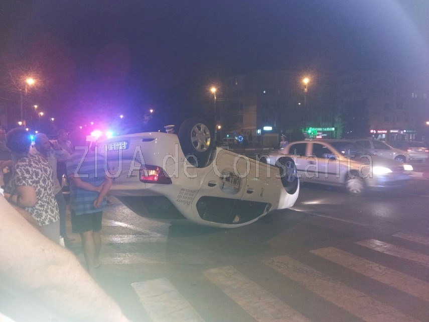 o masina e rasturnata in zona inel ii 605816 o masina e rasturnata in zona inel ii 605816