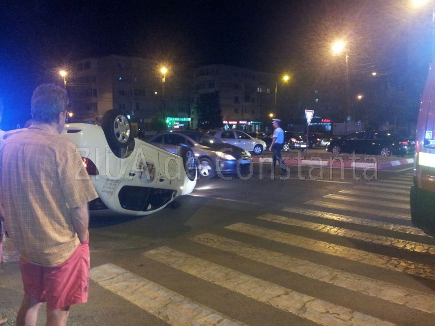 o masina e rasturnata in zona inel ii 605816 o masina e rasturnata in zona inel ii 605816