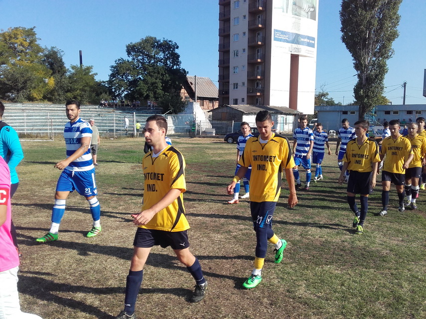 farul nu moare farul renaste dupa victoria cu portul constanta ssc farul a devenit lider in liga a iv farul nu moare farul renaste dupa victoria cu portul constanta ssc farul a devenit lider in liga a iv