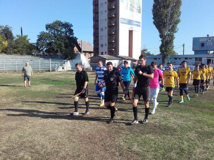 farul nu moare farul renaste dupa victoria cu portul constanta ssc farul a devenit lider in liga a iv farul nu moare farul renaste dupa victoria cu portul constanta ssc farul a devenit lider in liga a iv