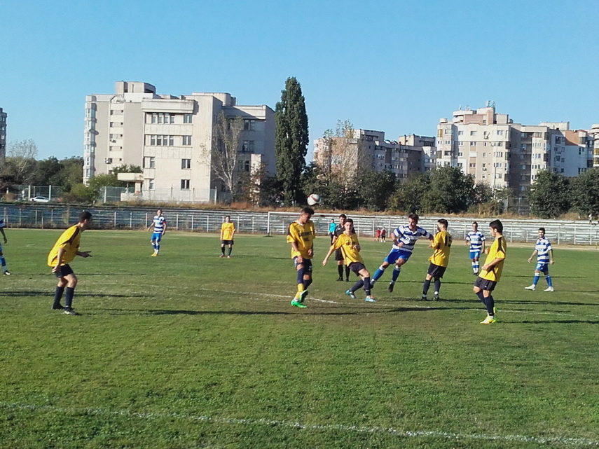 farul nu moare farul renaste dupa victoria cu portul constanta ssc farul a devenit lider in liga a iv farul nu moare farul renaste dupa victoria cu portul constanta ssc farul a devenit lider in liga a iv