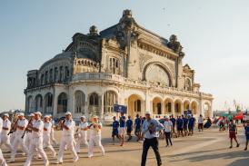 Constănțenii sunt așteptați și astăzi pentru a admira velierele din port (galerie foto)