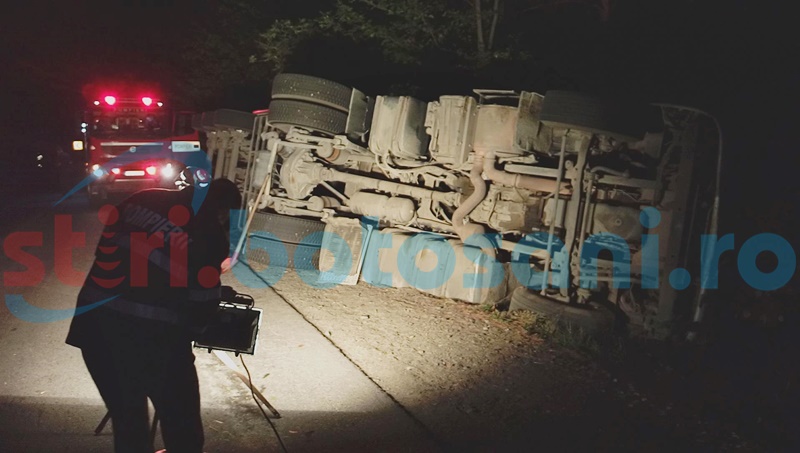 camion incarcat cu floarea soarelui rasturnat pe e 58 galerie foto video 607005 camion incarcat cu floarea soarelui rasturnat pe e 58 galerie foto video 607005