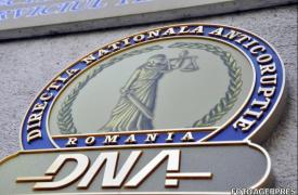 Sinteză DNA, iulie-august 2016Mai mulți primari, ofițeri și notari, în dosare de corupție