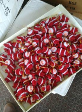 Ornamente de Crăciun nedeclarate, descoperite în Portul Constanța