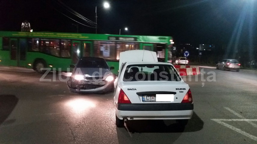 accident la intersectia dintre stefanita voda cu aurel vlaicu 607873 accident la intersectia dintre stefanita voda cu aurel vlaicu 607873