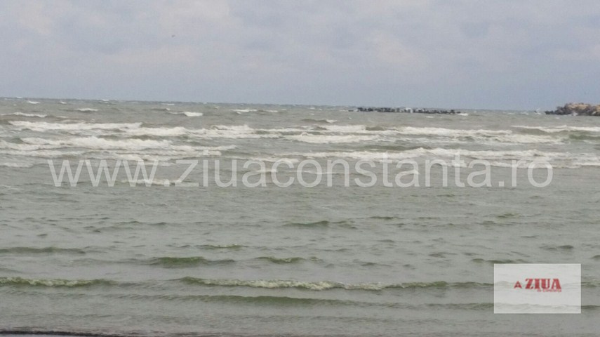 fotoreportaj constanta cum arata marea neagra dupa codul portocaliu 607853 fotoreportaj constanta cum arata marea neagra dupa codul portocaliu 607853