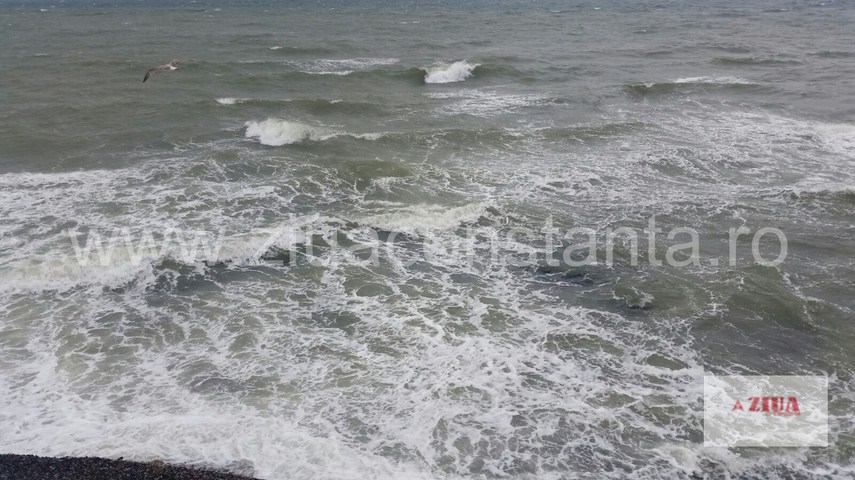 fotoreportaj constanta cum arata marea neagra dupa codul portocaliu 607853 fotoreportaj constanta cum arata marea neagra dupa codul portocaliu 607853