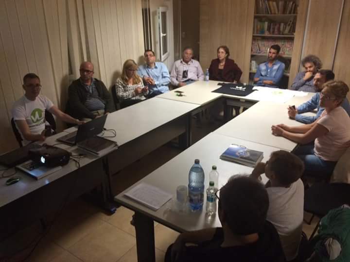 prima intalnire a fondatorilor asociatiei verde urban recent infiintate 607994 prima intalnire a fondatorilor asociatiei verde urban recent infiintate 607994