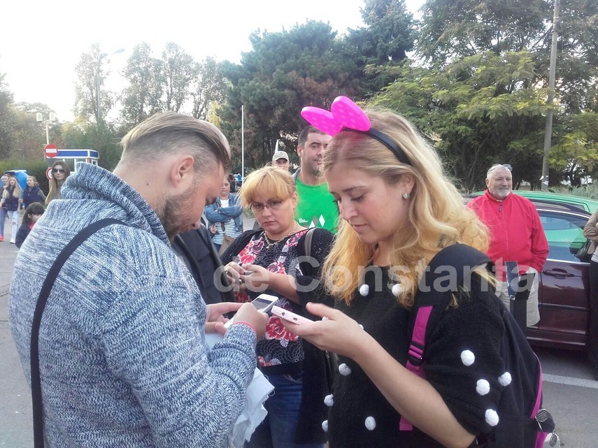 cu dedicatie de la constanteni pentru gabriel oprea 608131 cu dedicatie de la constanteni pentru gabriel oprea 608131