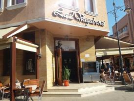 „Haleală criminală“ „La 2 Vagabonzi“, restaurantul lui Serghei Mizil, cu un meniu inedit şi plin de umor (galerie foto)