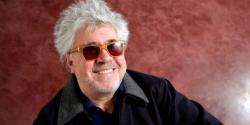 Pedro Almodóvar, care a lansat o întreagă generaţie de actori celebri, îşi sărbătoreşte ziua de naştere