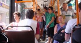 Sondaj de opinie Consideraţi că Primăria Constanţa ar trebui să subvenţioneze abonamentele RATC pentru toţi constănţenii cu venituri de 1.250 de lei, inclusiv?