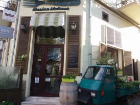 La restaurantul Mangia Mangia - Cucina Italiana ai o atmosferă autentică, cu preparate la preţuri mici (galerie foto)