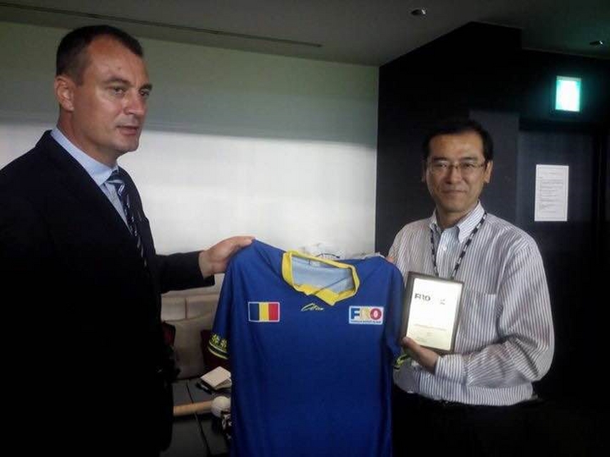 sapte constanteni membri ai grupului tricolor o delegatie din romania promoveaza oina in japonia galerie sapte constanteni membri ai grupului tricolor o delegatie din romania promoveaza oina in japonia galerie