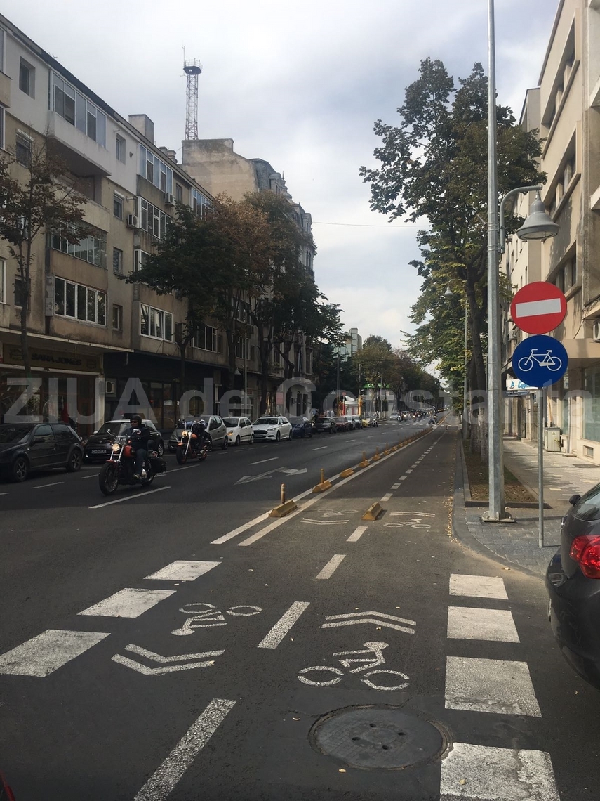 zeci de motociclisti au ambalat motoarele in constanta galerie foto video 609220 zeci de motociclisti au ambalat motoarele in constanta galerie foto video 609220